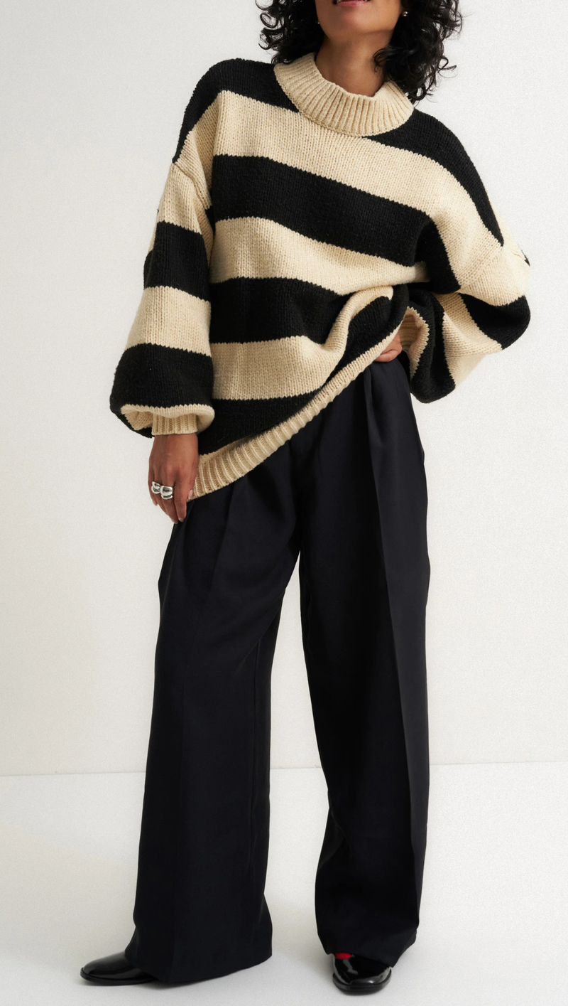 Bellamy Pullover - Black Stripe