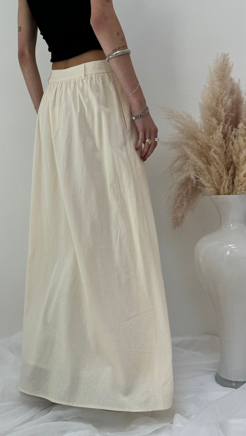 Day Dream Midi Skirt - Ivory