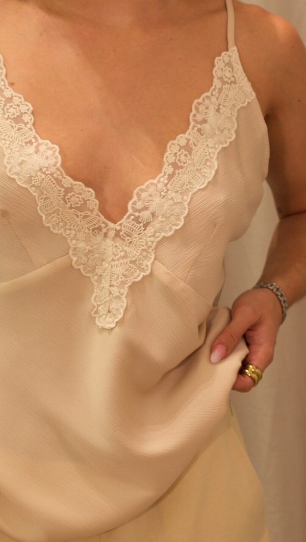 Taylor Deep Lace Cami - Champagne