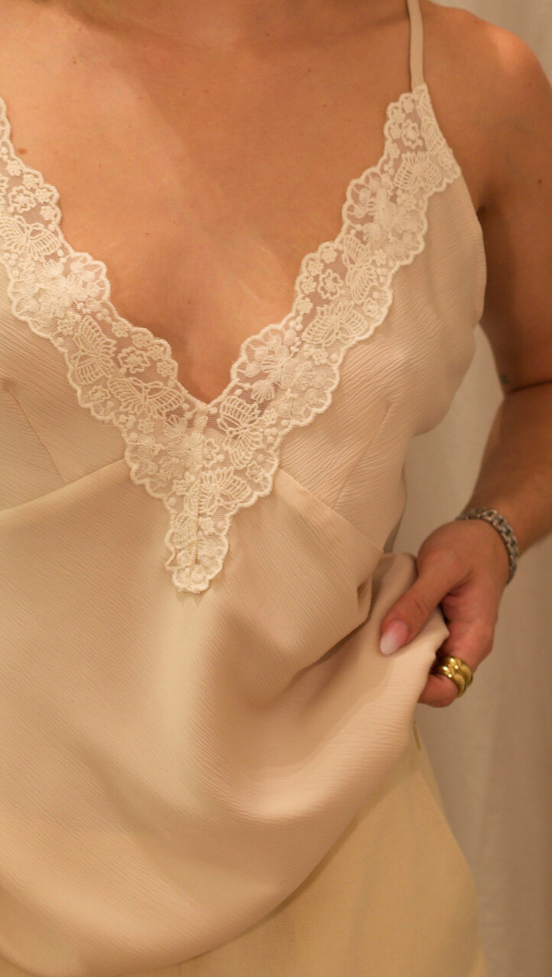Taylor Deep Lace Cami - Champagne