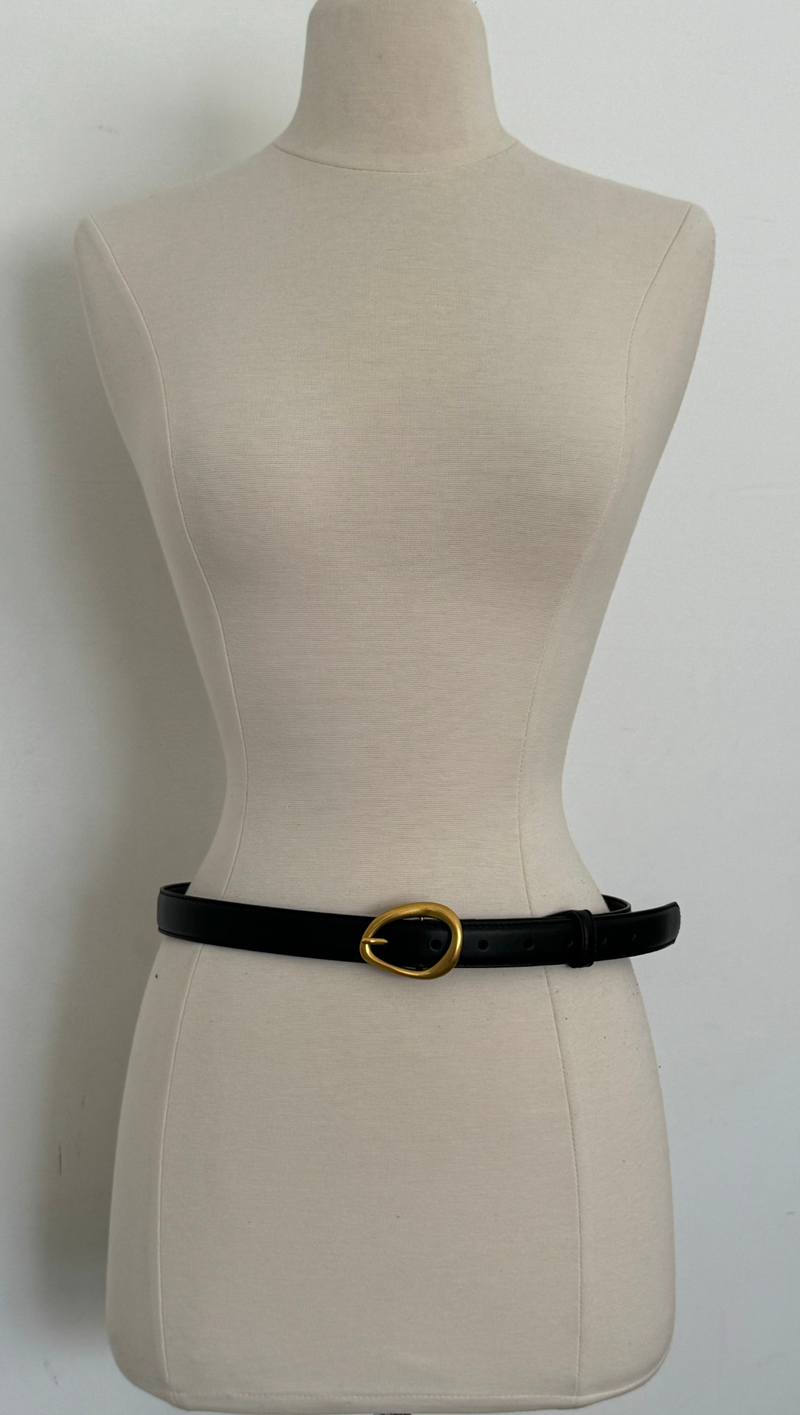 Asymmetrical Circular Belt - Black