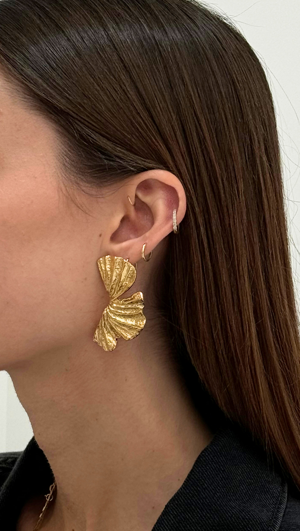 Exaggerated Gold Leaf Earring