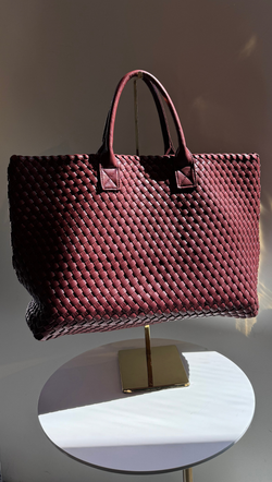 Ithaca Tote - Burgundy