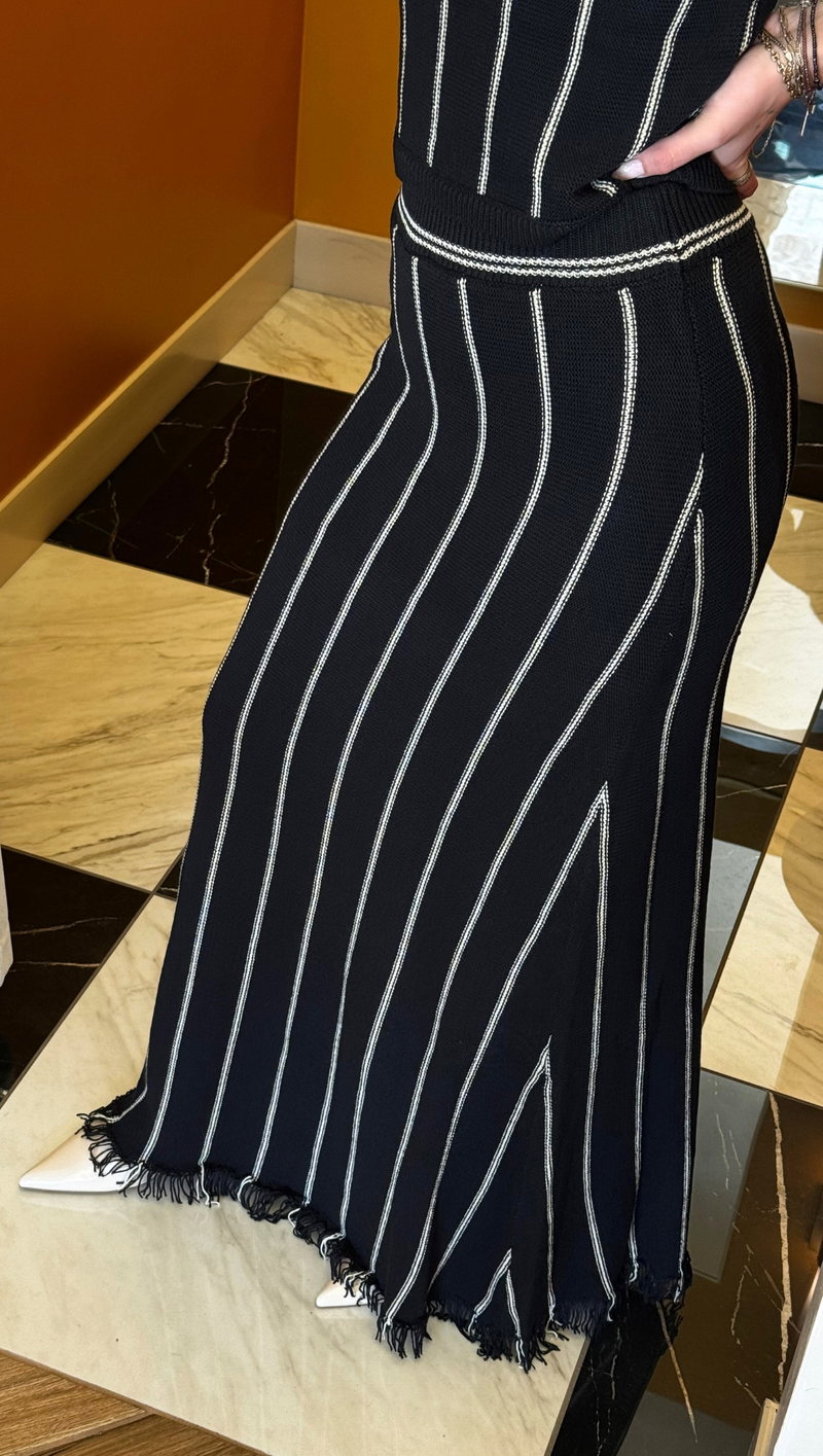 Taryn Two Piece Knit Maxi Set - Black/White