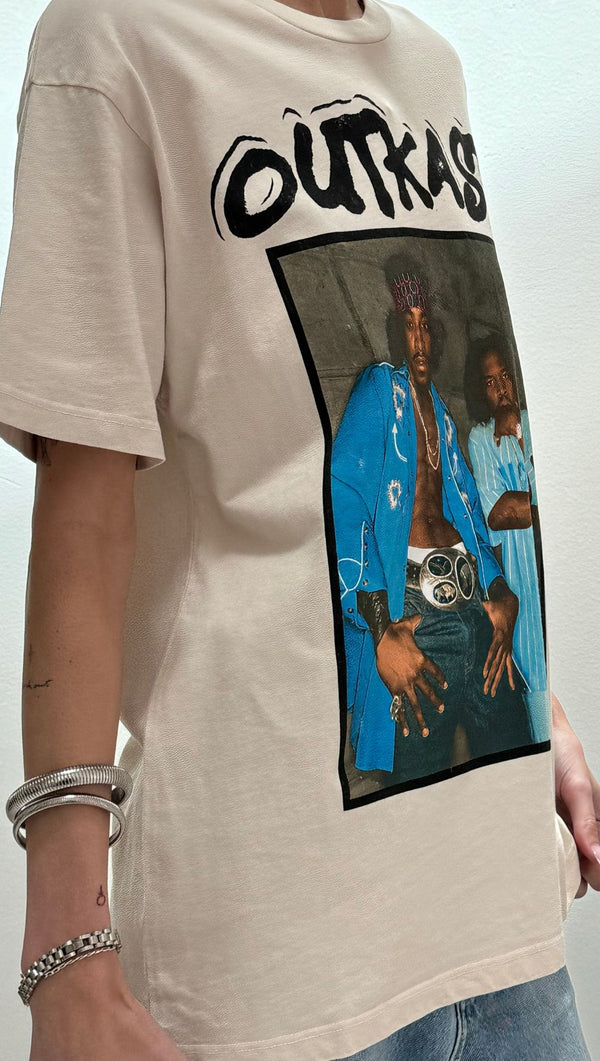 Outkast  Photo Weekend Tee - Dirty White