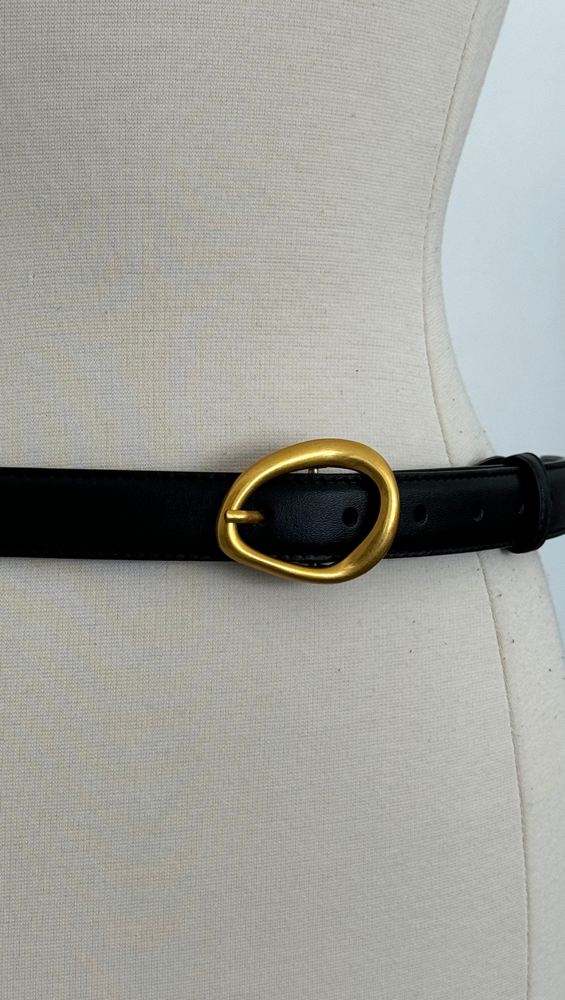 Asymmetrical Circular Belt - Black