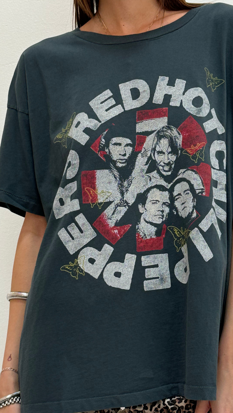 Red Hot Chili Peppers  Merch Tee - Vintage Black