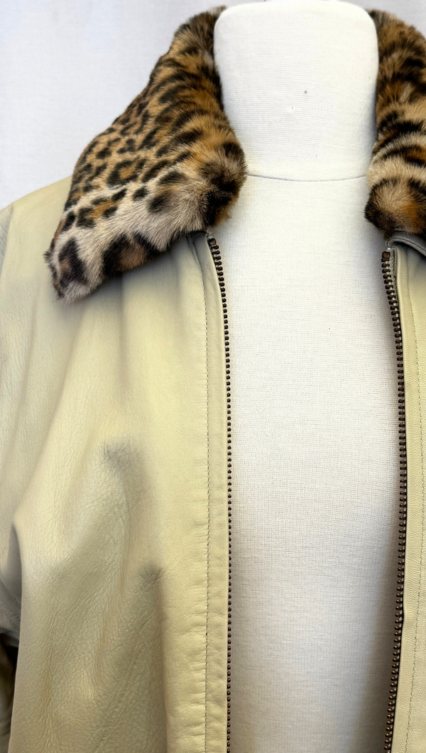 Rafael 90s Leather Jacket with Faux Fur Collar OS