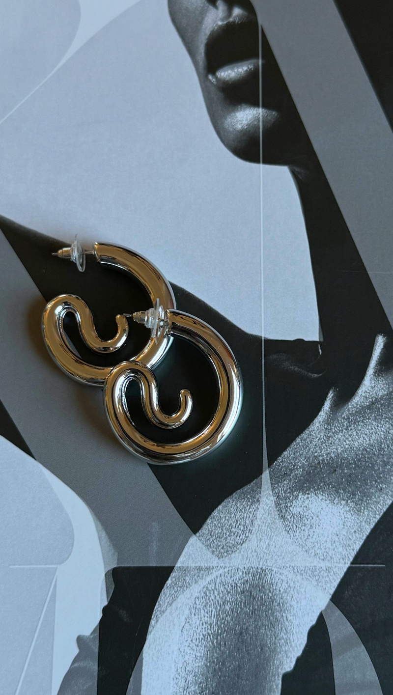 Swirly Hoop - Silver