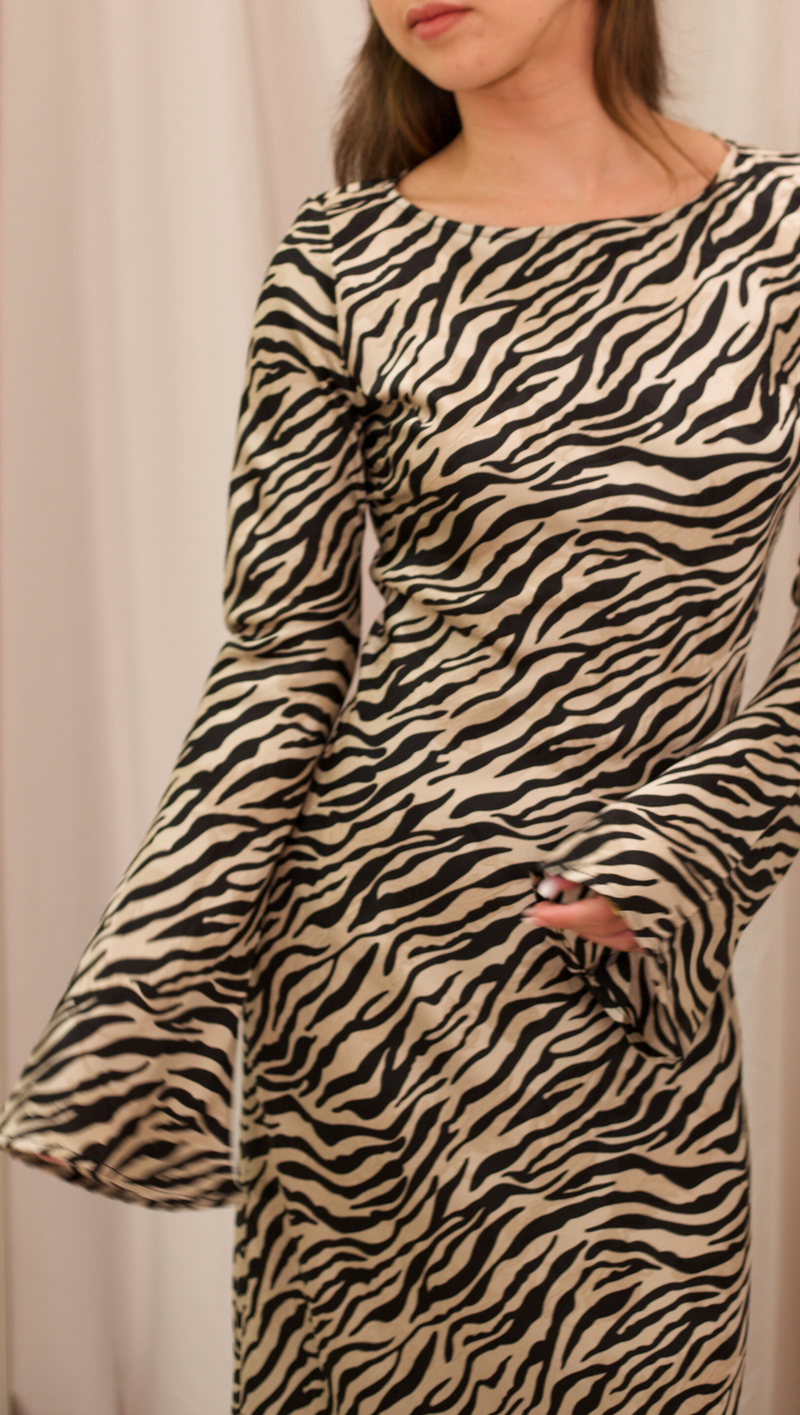 Georgie L/S Maxi Dress - Zebra