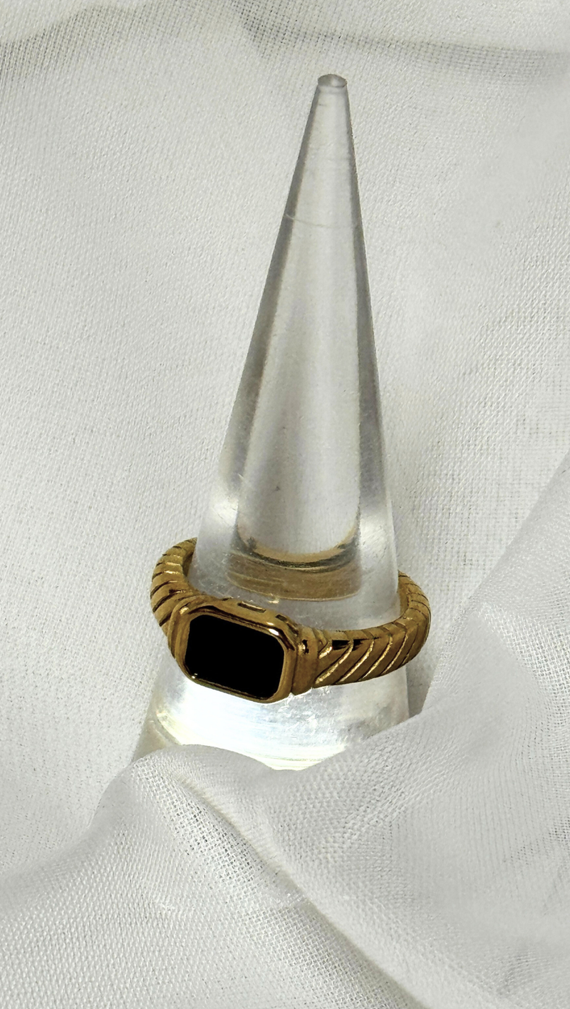 Braided Ring With Stone - Black