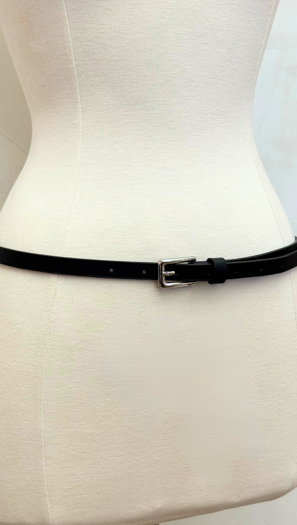 Skinny Staple belt - Black/ Silver