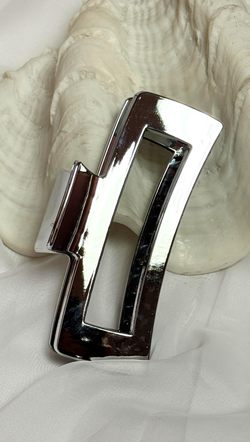 Large Metallic Hair Claw