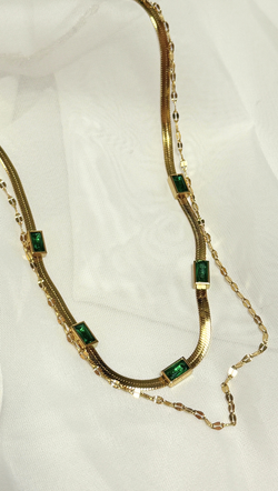 Double Layer Emerald Stone Necklace - 18K Gold