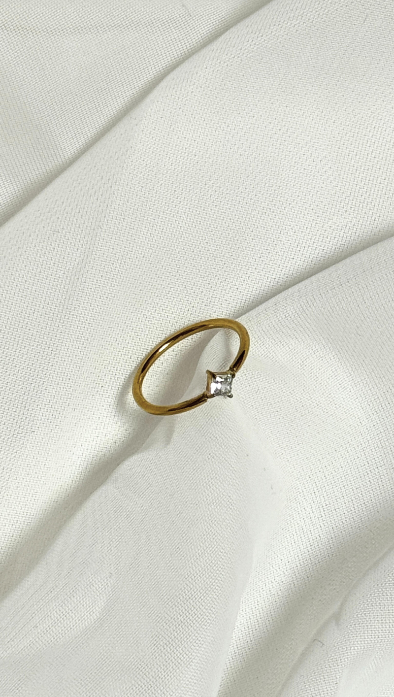 Dainty Round Stone Stacking Ring - 14K Gold Plated