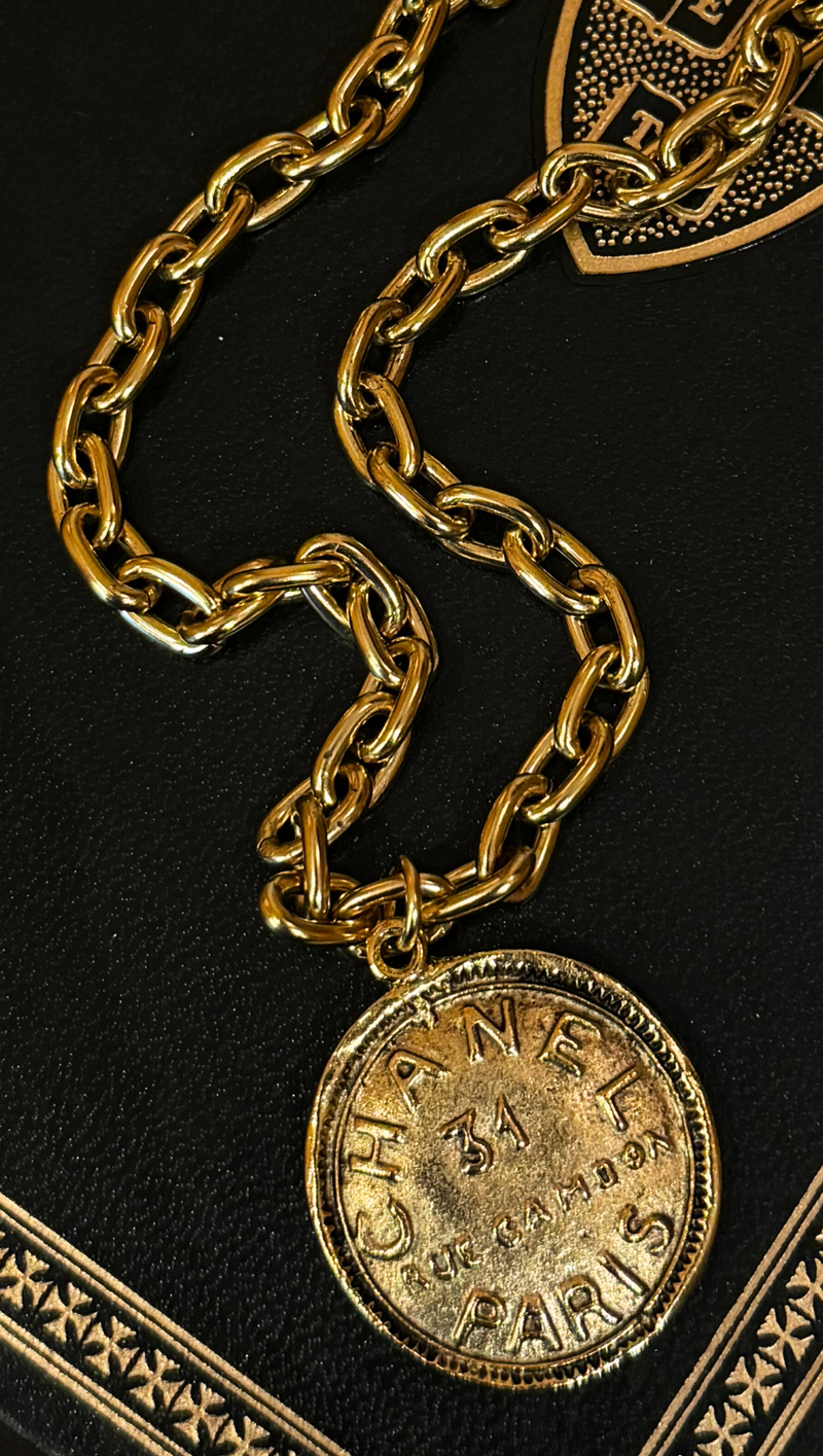 Chanel Single Coin Necklace - Gold