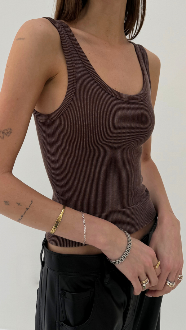 Full Length Scoop Neck Tank - Brown