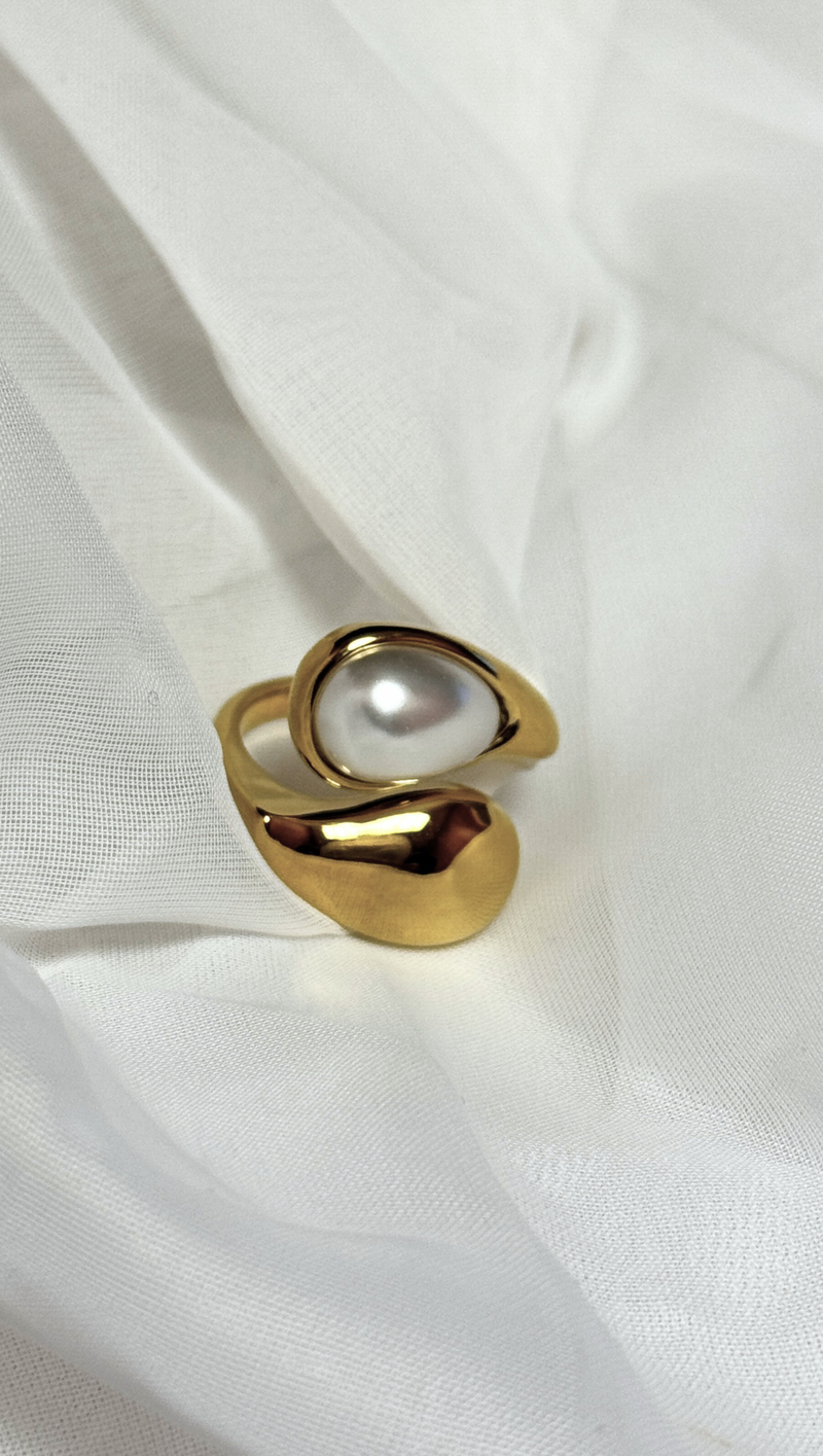 Water Drop Pearl Adjustable Ring -18K Gold