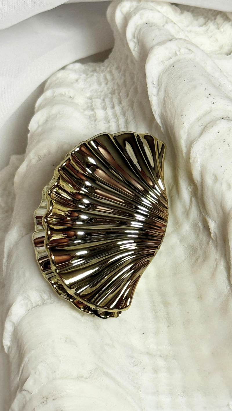 Small Seashell Hair Claw - Gold