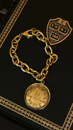 Chanel Single Coin Bracelet - Gold