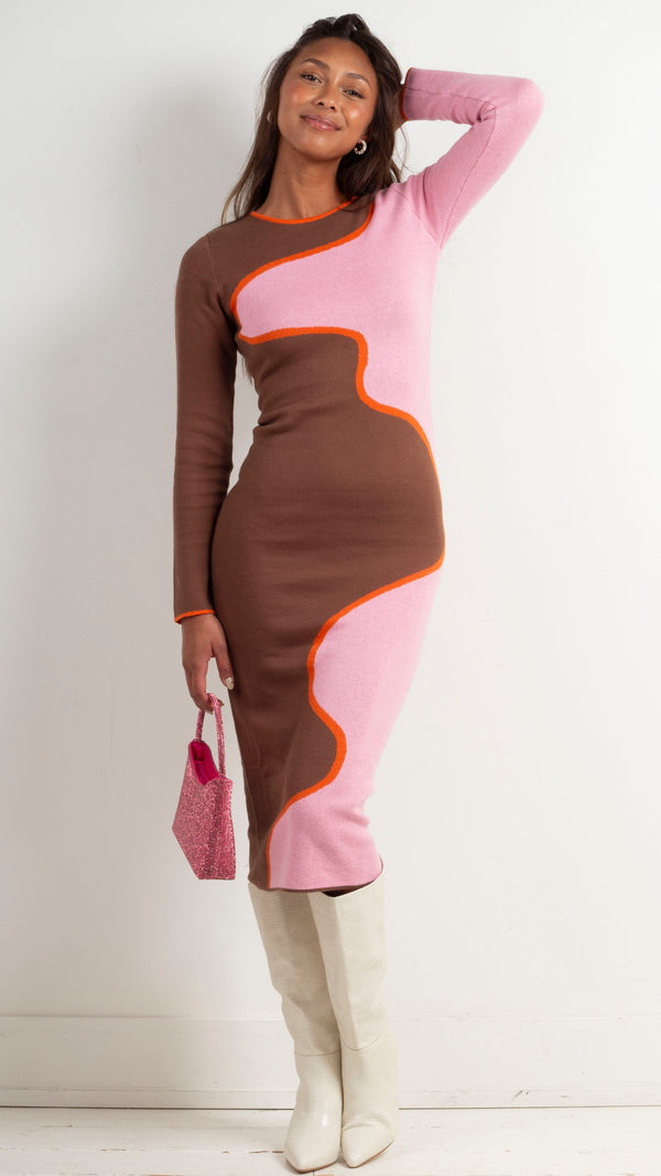 another-girl-wavy-knit-midi-dress-pink-brown