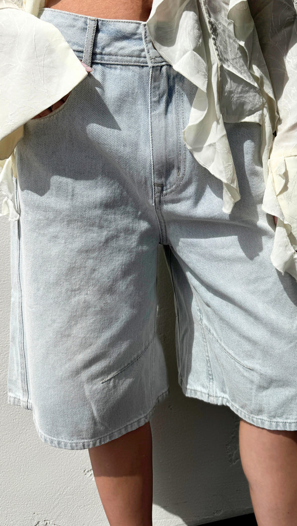 Devon Relaxed Barrel Shorts - Denim