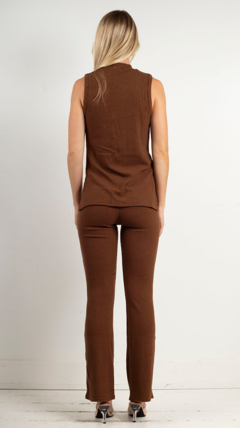 animari-andi-sleeveless-sweater-set-brown
