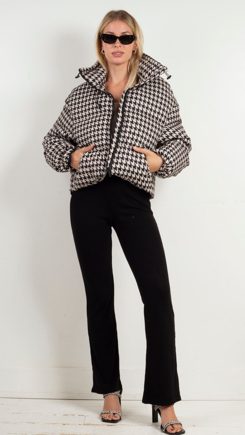 animari-addison-houndstooth-puffer-black/bone 