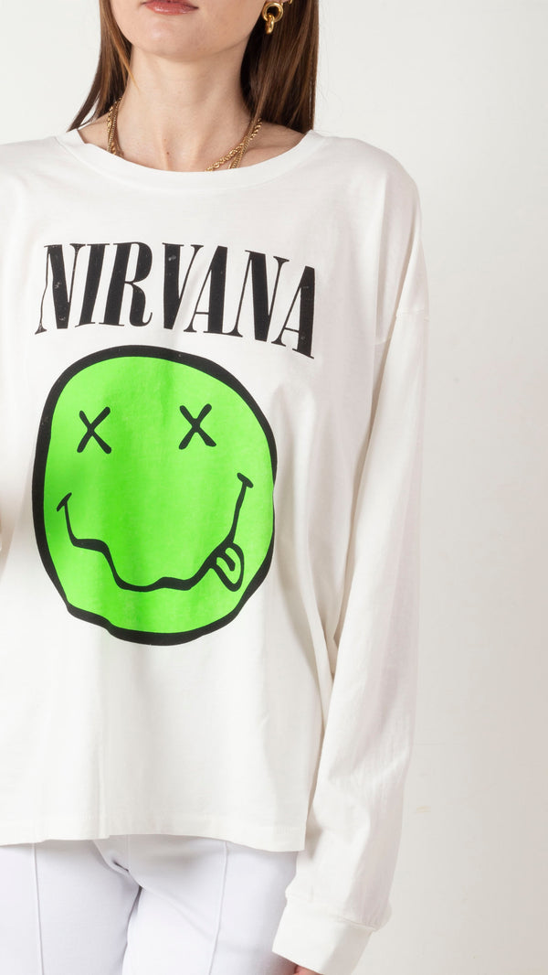 daydreamer-nirvana-smiley-ls-merch-tee-vintage-white