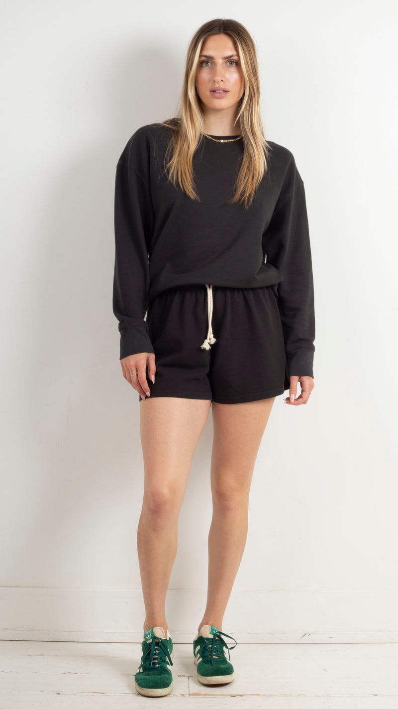 perfect-white-tee-pique-shorts-vintage-black