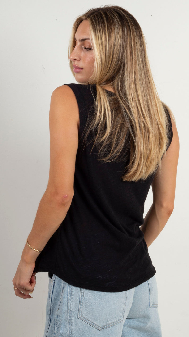animari-basic-swing-v-neck-tank-black