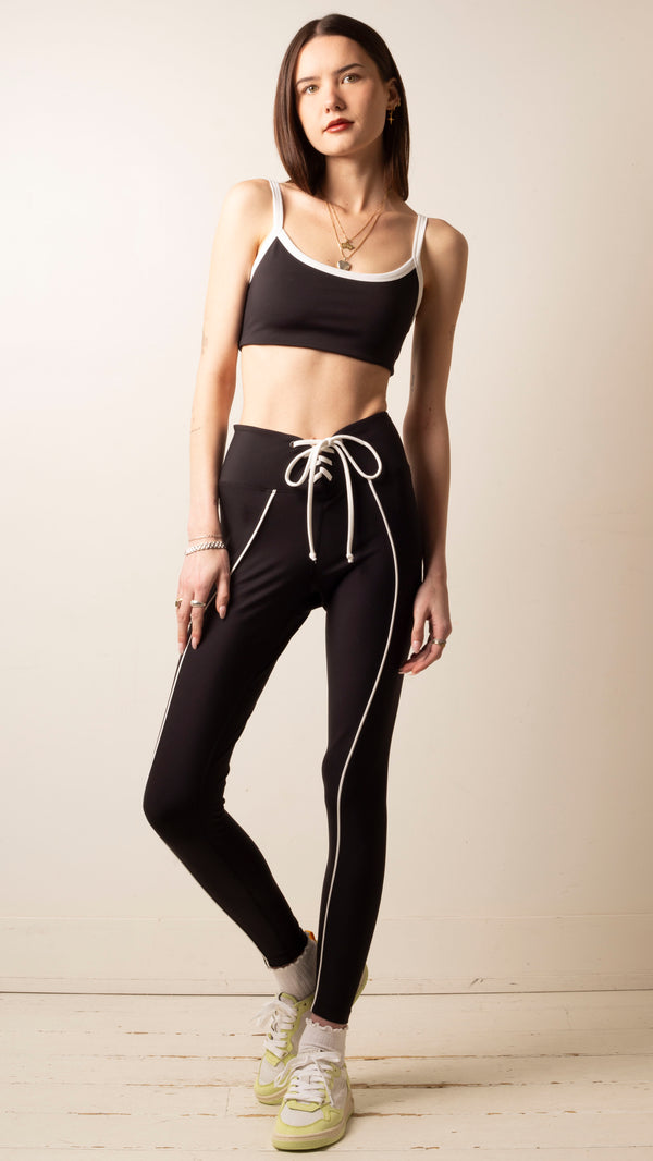 year-of-ours-the-field-legging-black/white