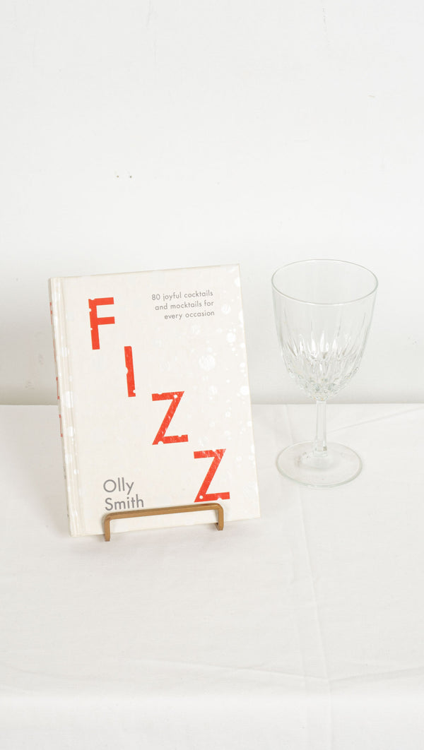 Fizz cocktail and mocktail book