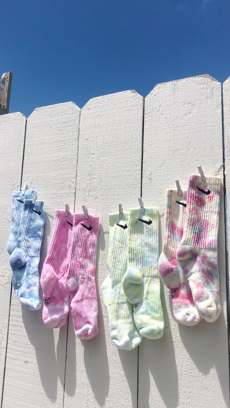 Women's Nike Tie Dye Calf Socks